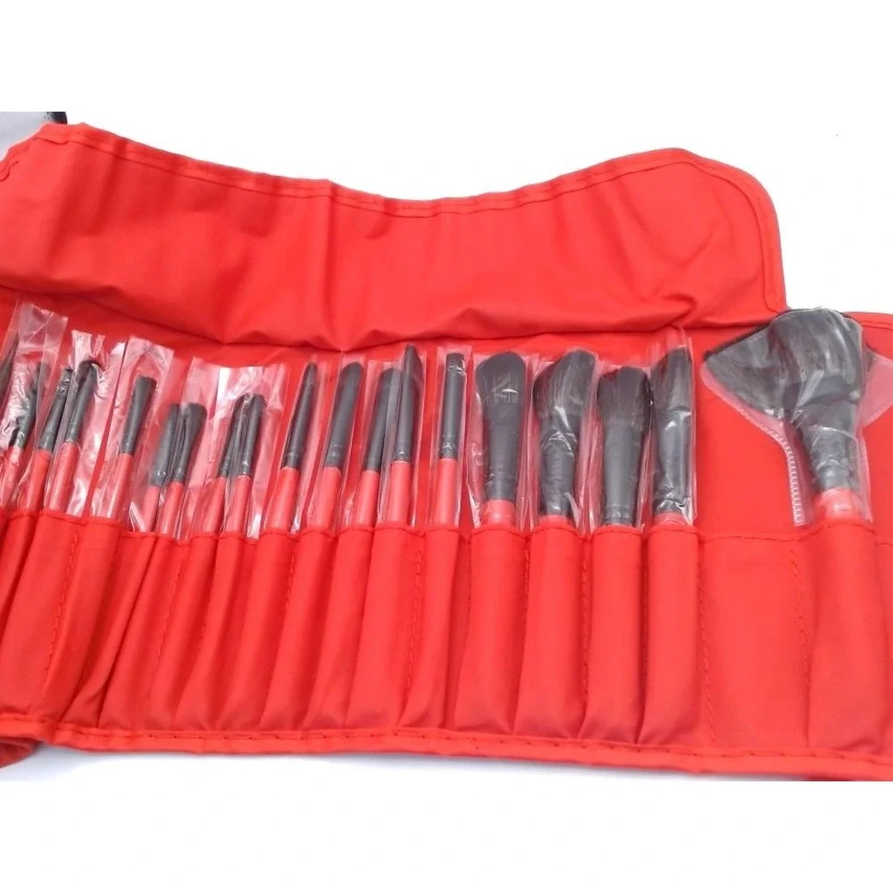 Yuwaku - 32 Pc Makeup Brush Set, Red, BRAND NEW WITH PACKAGE